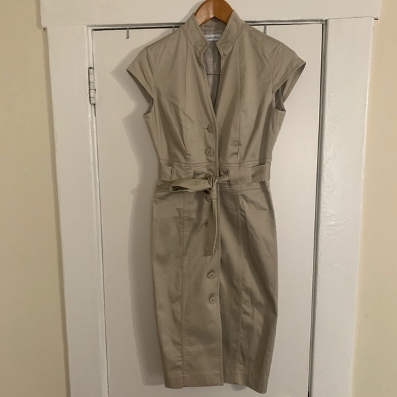 Calvin Klein Dresses & Skirts - Calvin Klein Tan/ khaki button down midi dress Size 2